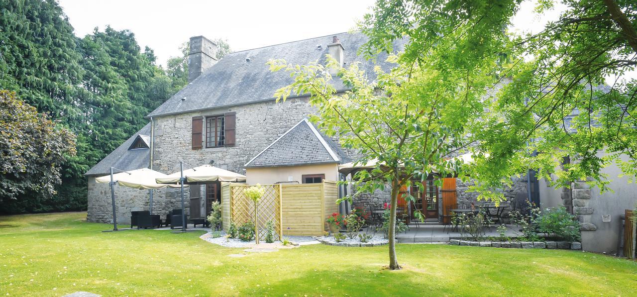 Logis Hotel Restaurant Manoir De L'Acherie Sainte-Cécile Екстериор снимка